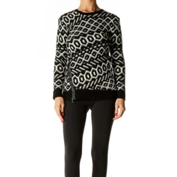 Ann Taylor Sweaters - Black Geometric Print All Day Wear Sweater
